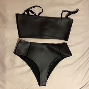 Hoaka Palmy Balck Set